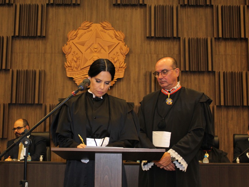AGE-MG participa da solenidade de posse de desembargadores e da entrega do Colar do Mérito Judiciário. 2