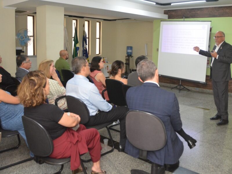 Câmara de Prevenção e Resolução Administrativa de Conflitos da AGE realiza reunião com procuradores do estado e servidores no Sul de Minas