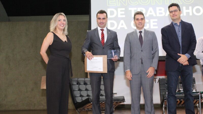 AGE-MG recebe Prêmio “Destaques do Controle” pelo trabalho "Advocacia Dativa Eficiente: a Desburocratização do Pagamento como Mecanismo de Acesso à Justiça"